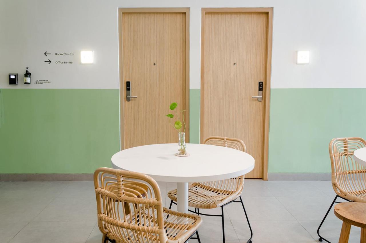 Sanctuary Spaces By Twospaces Jakarta Exterior foto